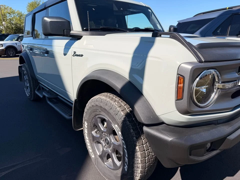 2024 Ford Bronco 6th Gen - Image 2 of 13