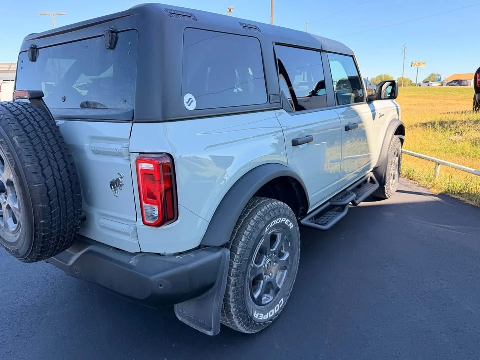 2024 Ford Bronco 6th Gen - Image 4 of 13