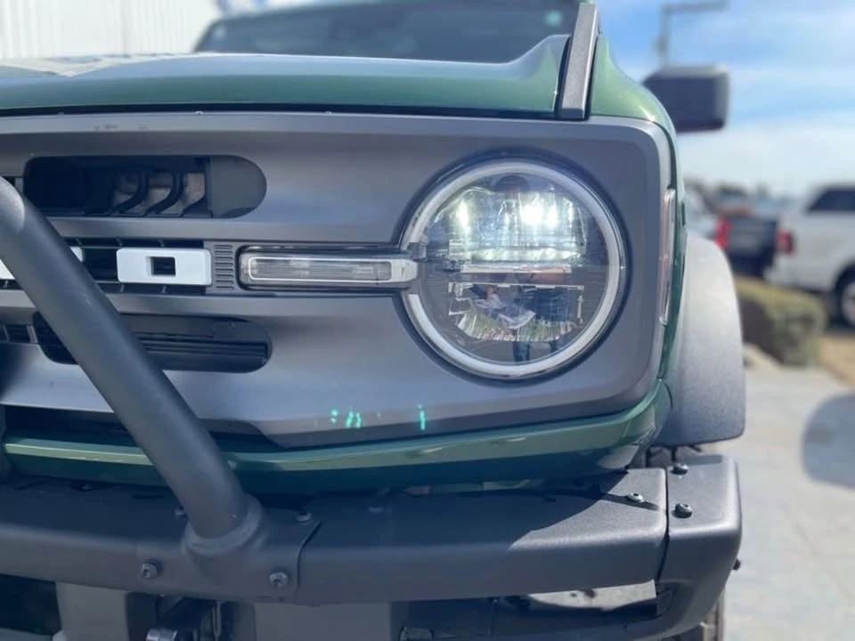 2024 Ford Bronco 6th Gen - Image 15 of 18
