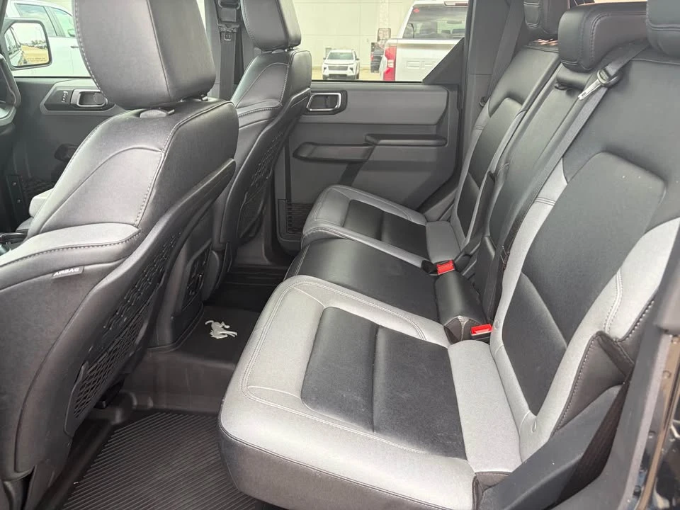 2024 Ford Bronco 6th Gen - Image 9 of 10