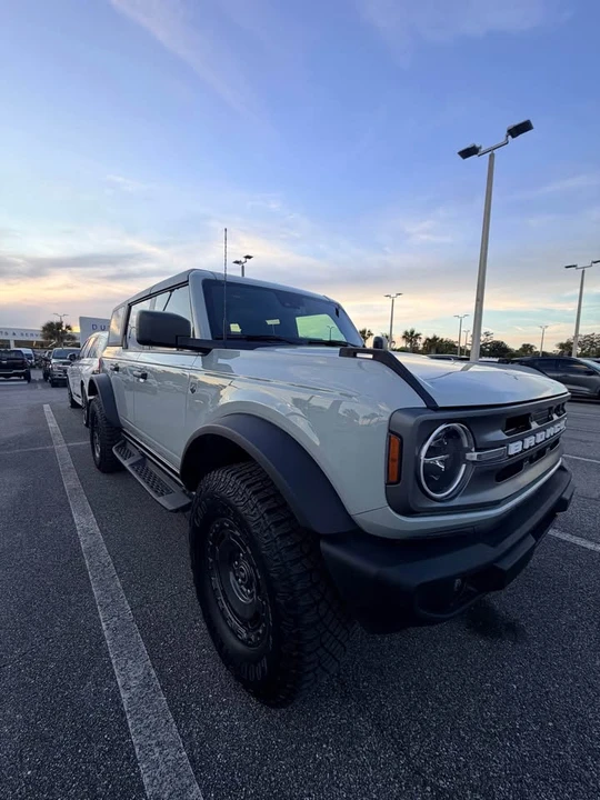 2024 Ford Bronco 6th Gen - Image 3 of 8