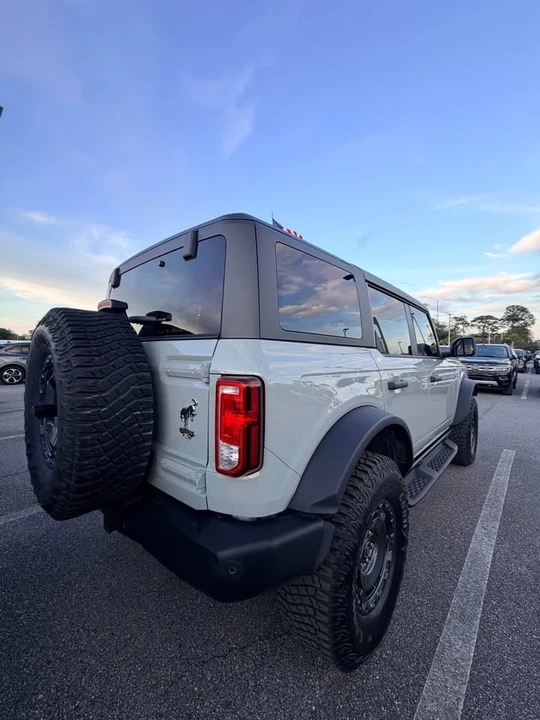 2024 Ford Bronco 6th Gen - Image 4 of 8
