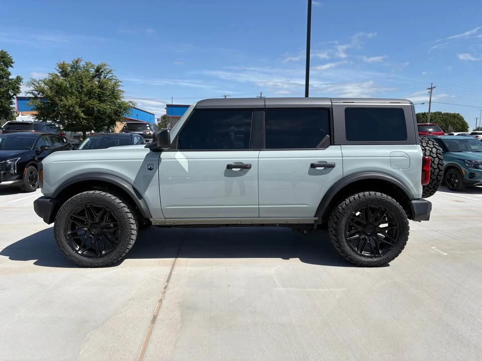 2024 Ford Bronco 6th Gen - Image 2 of 18