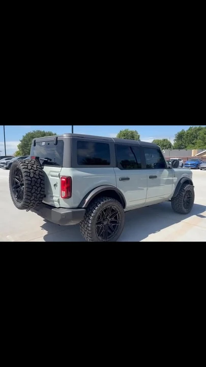 2024 Ford Bronco 6th Gen - Image 18 of 18