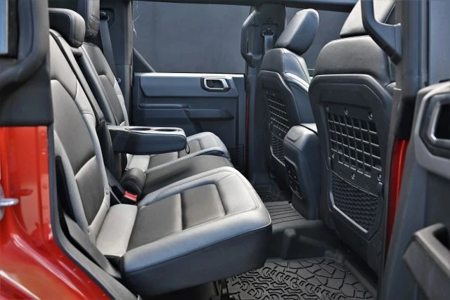 2024 Ford Bronco 6th Gen - Image 19 of 21