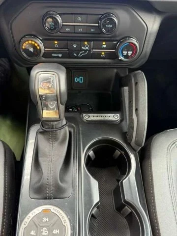 2024 Ford Bronco 6th Gen - Image 20 of 21