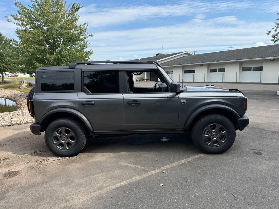 2024 Ford Bronco 6th Gen - Image 3 of 12