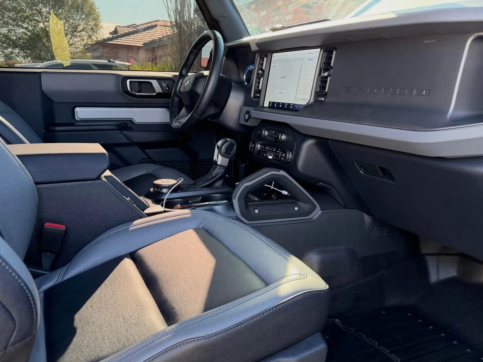 2024 Ford Bronco 6th Gen - Image 11 of 12