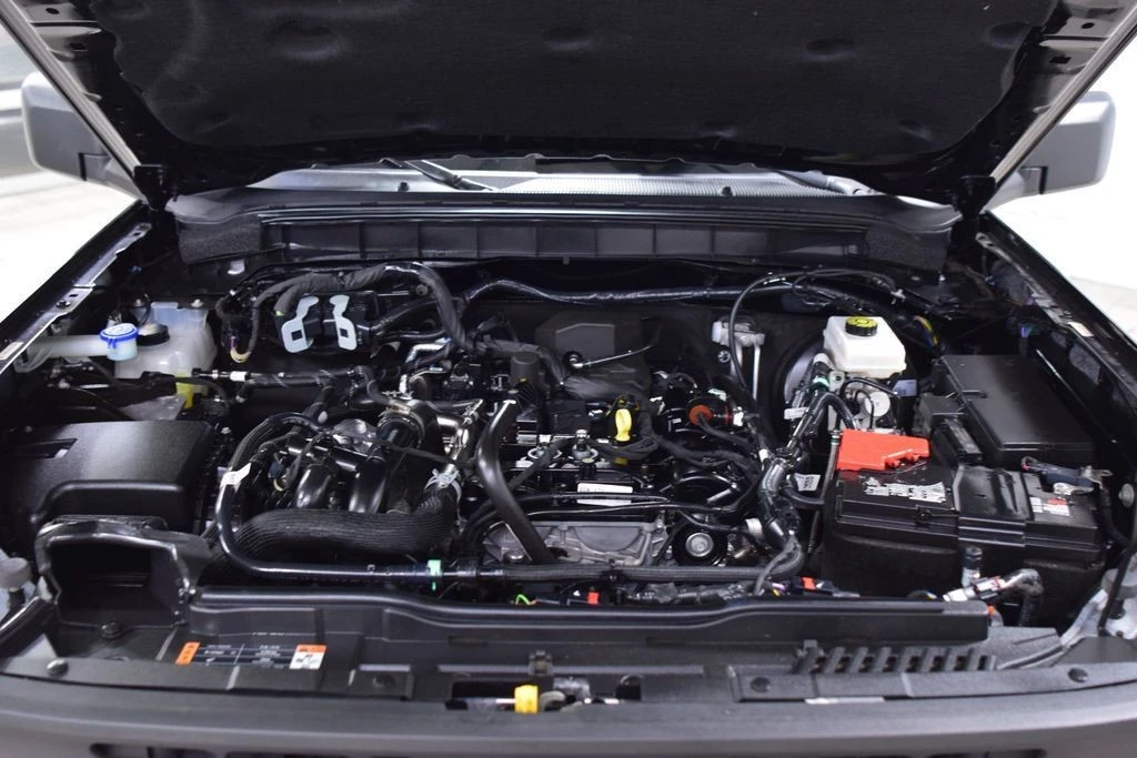 2024 Ford Bronco 6th Gen - Image 27 of 31