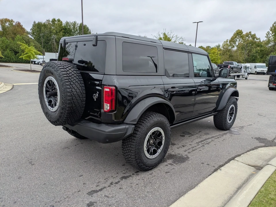 2024 Ford Bronco 6th Gen - Image 4 of 12