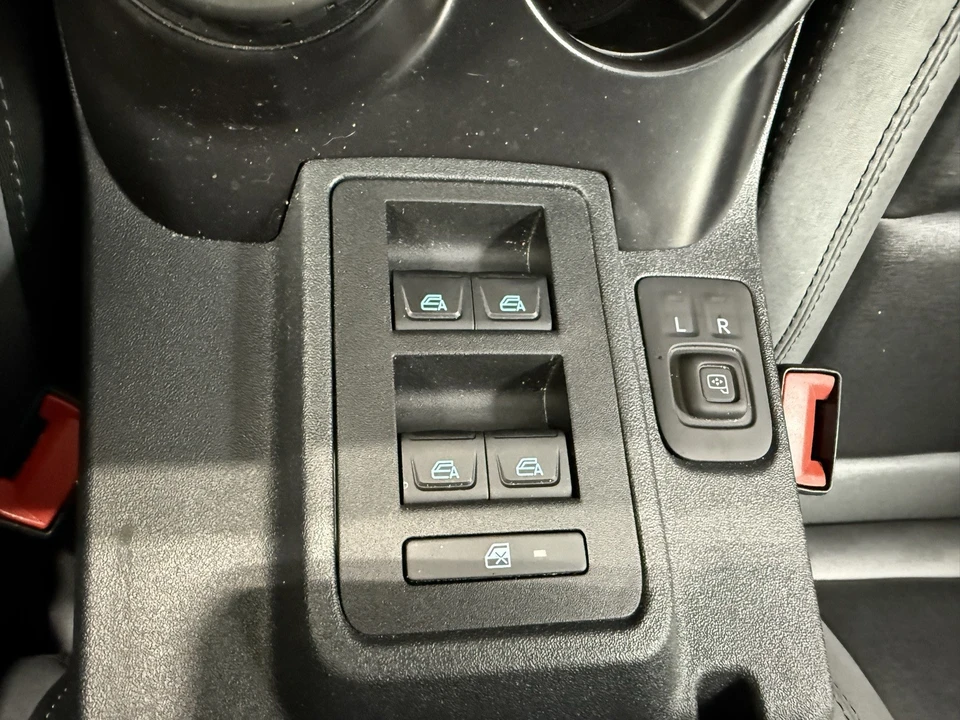 2024 Ford Bronco 6th Gen - Image 20 of 21