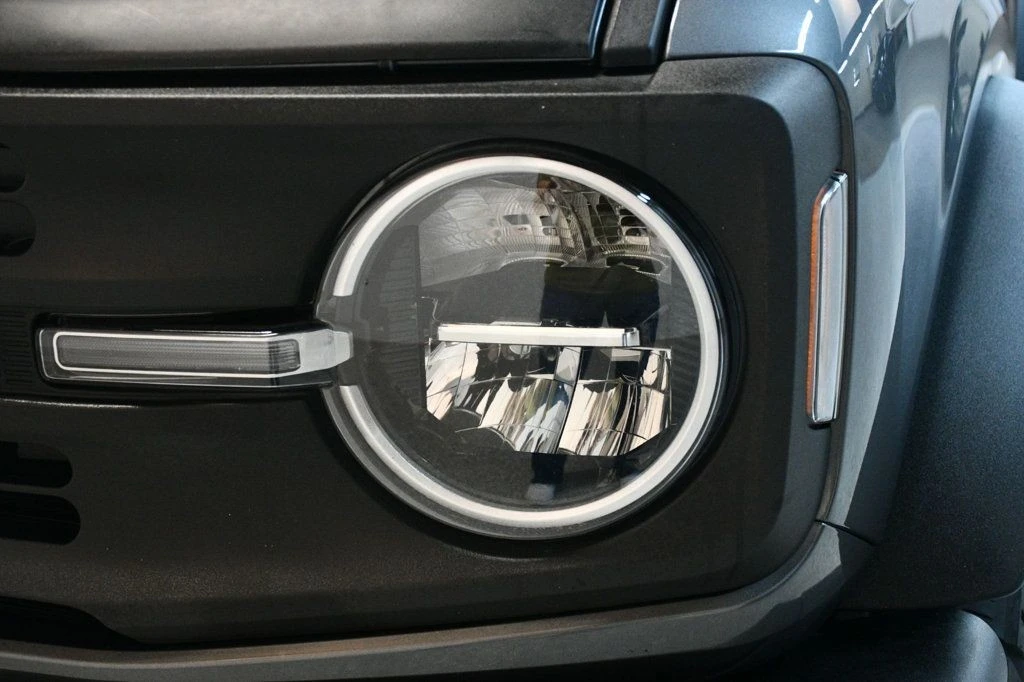 2024 Ford Bronco 6th Gen - Image 9 of 12