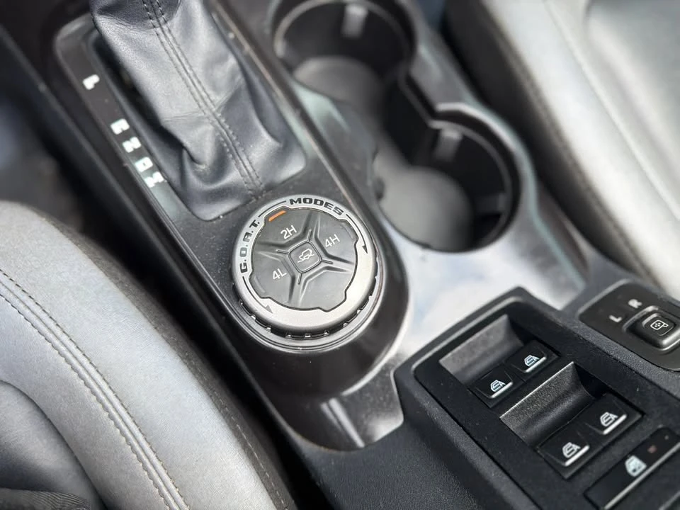2024 Ford Bronco 6th Gen - Image 15 of 20