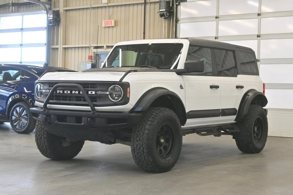 2024 Ford Bronco 6th Gen - Image 2 of 20