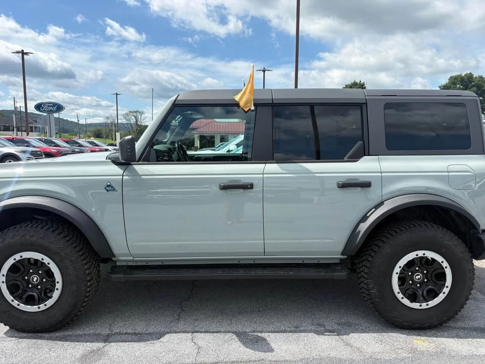 2024 Ford Bronco 6th Gen - Image 3 of 20