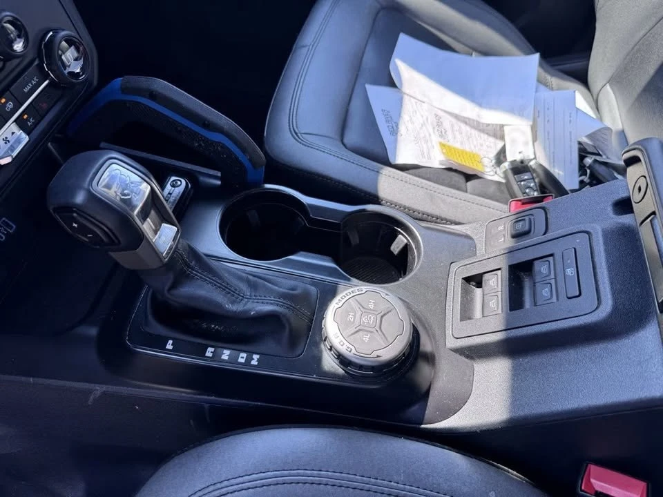 2024 Ford Bronco 6th Gen - Image 12 of 15