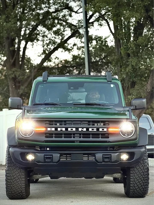 2024 Ford Bronco 6th Gen - Image 3 of 14