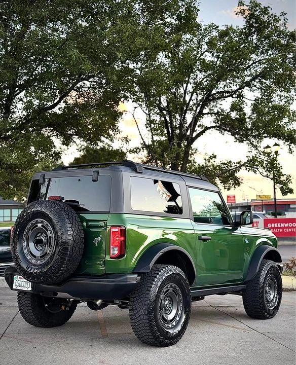 2024 Ford Bronco 6th Gen - Image 5 of 14
