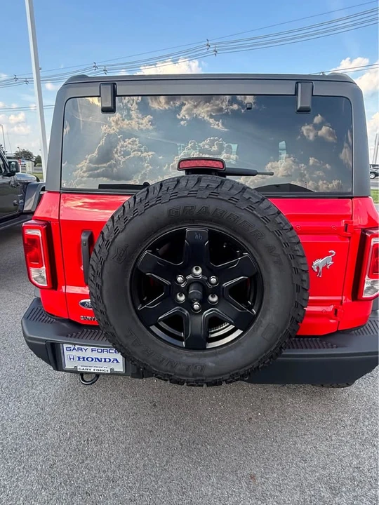 2024 Ford Bronco 6th Gen - Image 3 of 8