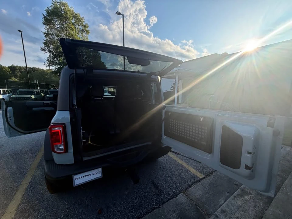 2024 Ford Bronco 6th Gen - Image 14 of 15