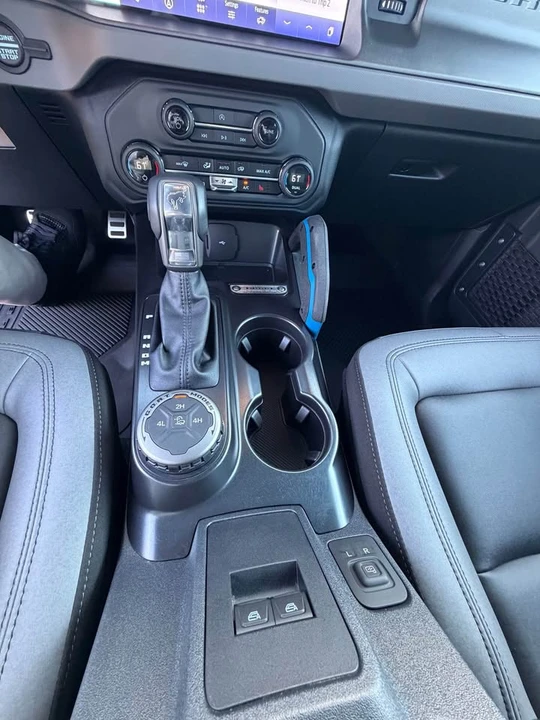 2024 Ford Bronco 6th Gen - Image 12 of 15
