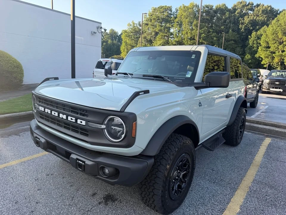 2024 Ford Bronco 6th Gen - Image 3 of 15