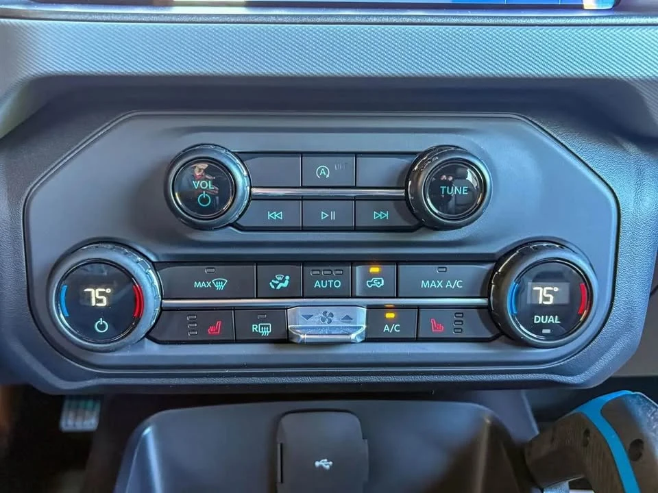 2024 Ford Bronco 6th Gen - Image 17 of 20