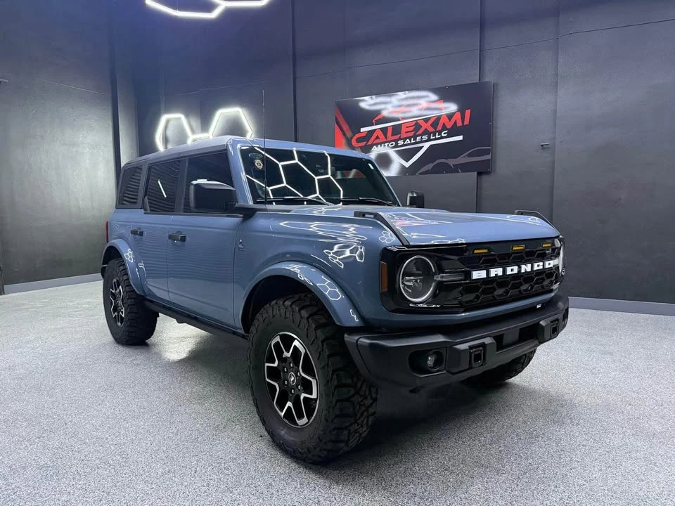 2024 Ford Bronco 6th Gen - Image 3 of 15