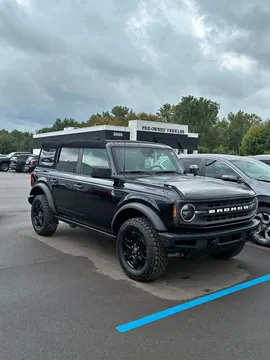2024 Ford Bronco Black Diamond Sport Utility 4D