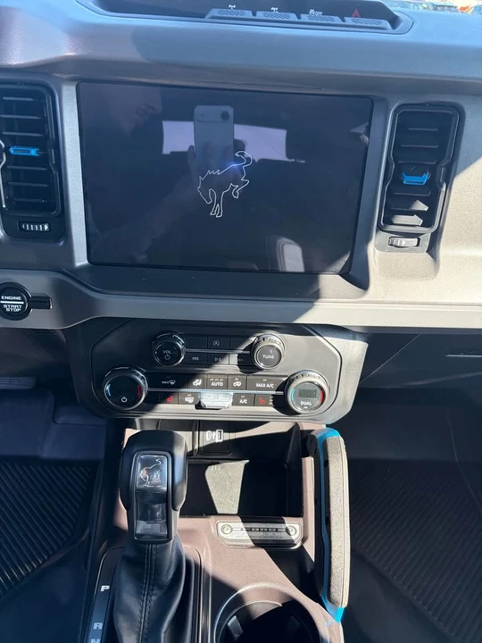 2024 Ford Bronco 6th Gen - Image 6 of 10