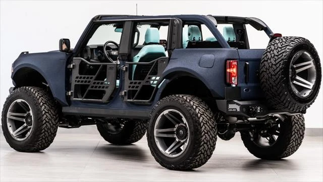 2024 Ford Bronco 6th Gen - Image 30 of 31