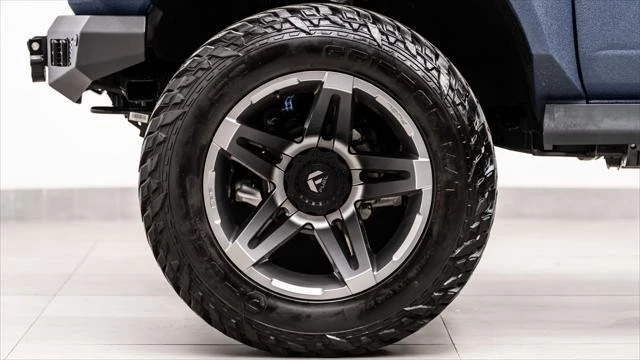 2024 Ford Bronco 6th Gen - Image 17 of 31
