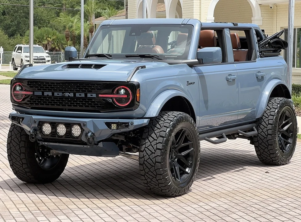 2024 Ford Bronco 6th Gen - Image 9 of 21