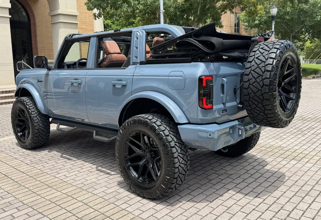 2024 Ford Bronco 6th Gen - Image 10 of 21