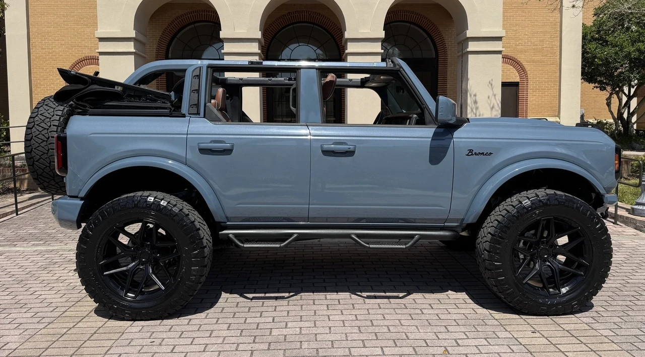 2024 Ford Bronco 6th Gen - Image 5 of 21
