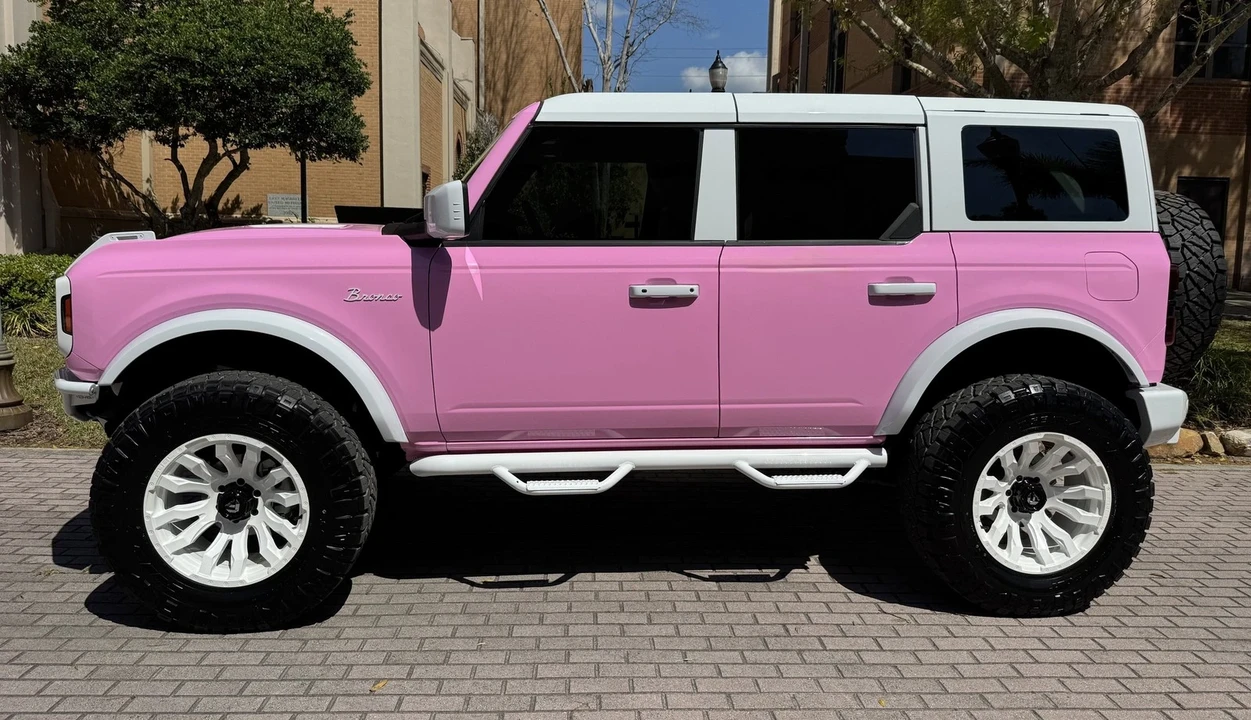 2024 Ford Bronco 6th Gen - Image 5 of 21