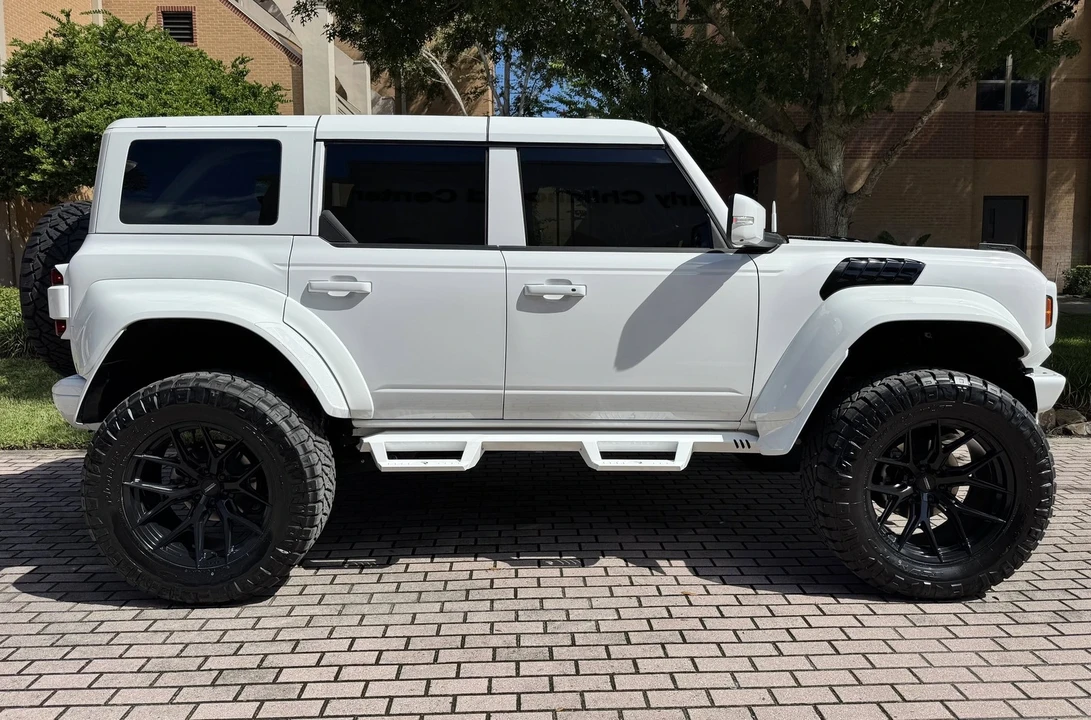 2024 Ford Bronco Raptor 6th Gen - Image 11 of 21