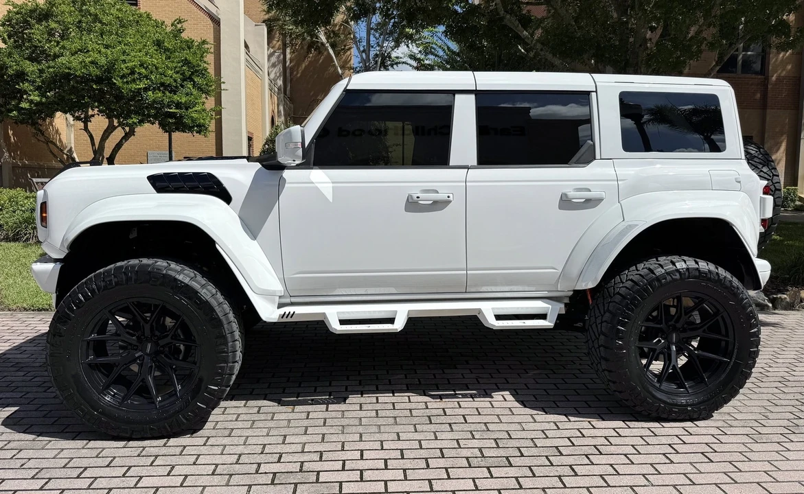 2024 Ford Bronco Raptor 6th Gen - Image 2 of 21
