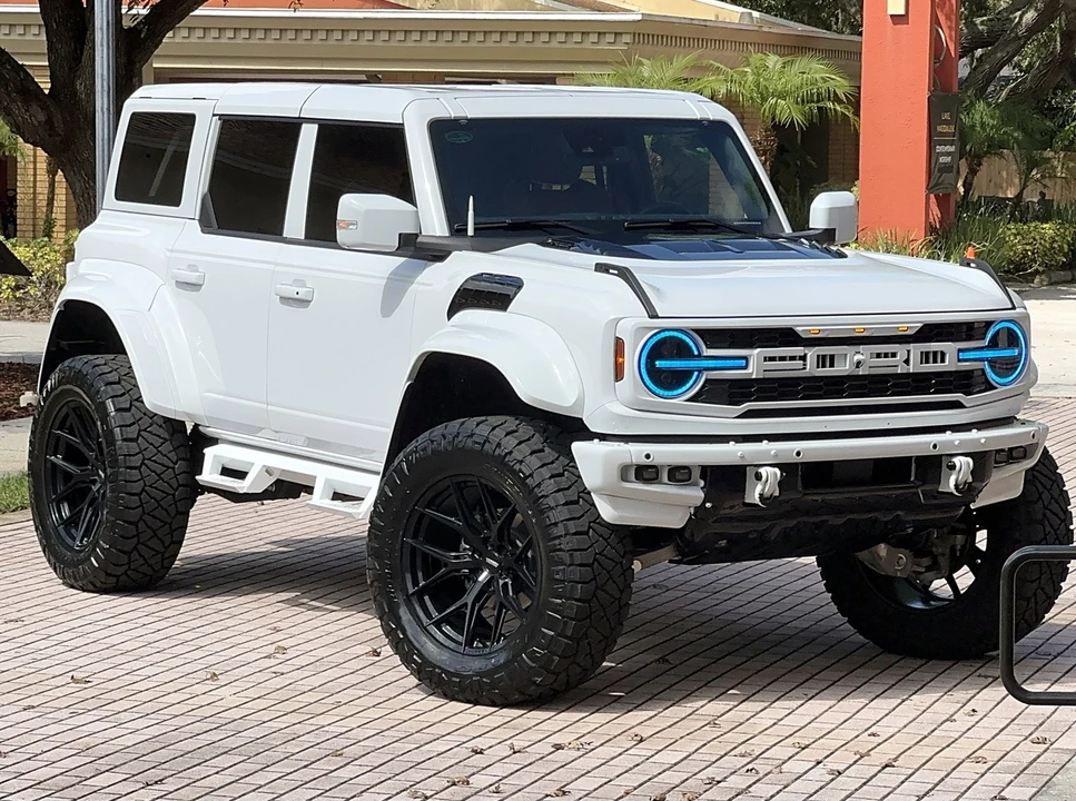 2024 Ford Bronco Raptor 6th Gen - Image 17 of 21