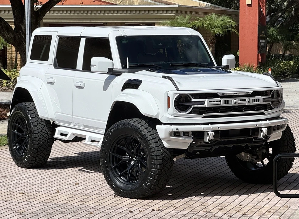 2024 Ford Bronco Raptor 6th Gen - Image 3 of 21