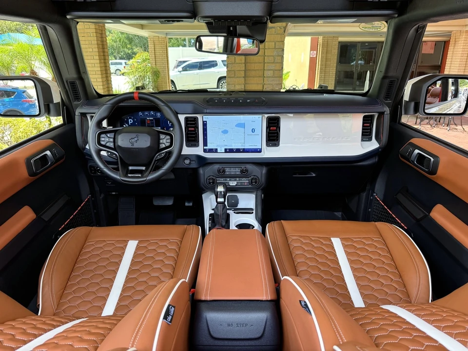 2024 Ford Bronco Raptor 6th Gen - Image 10 of 21