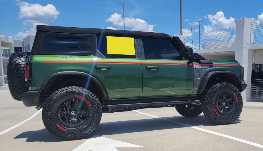 2024 Ford Bronco 6th Gen - Image 7 of 31