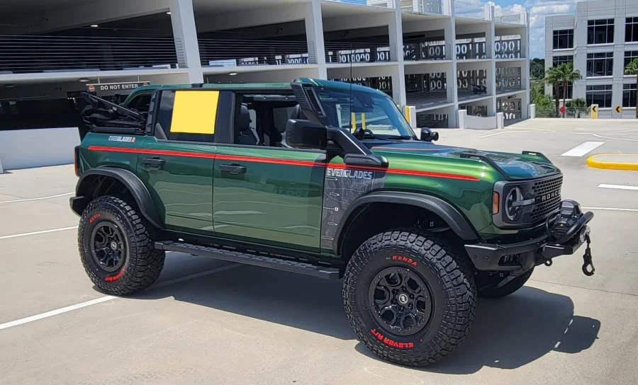 2024 Ford Bronco 6th Gen - Image 3 of 31