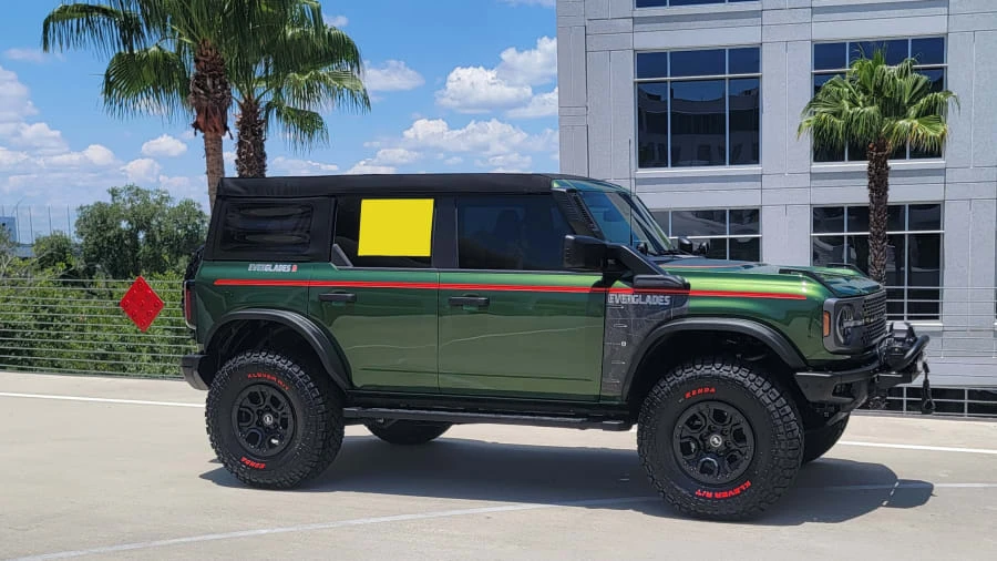 2024 Ford Bronco 6th Gen - Image 23 of 31