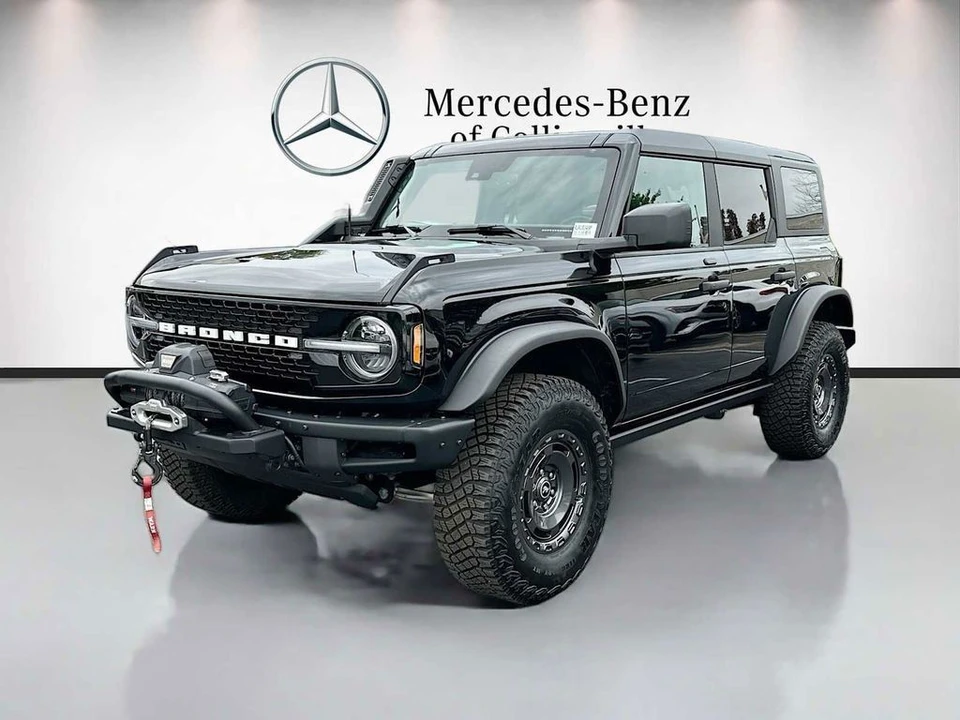 2024 Ford Bronco 6th Gen - Image 3 of 26