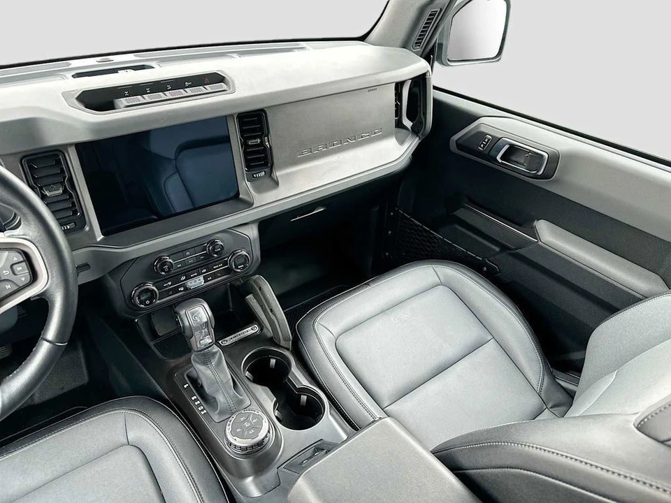 2024 Ford Bronco 6th Gen - Image 20 of 26