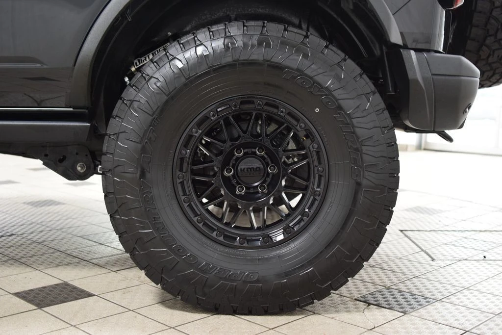 2024 Ford Bronco 6th Gen - Image 24 of 31