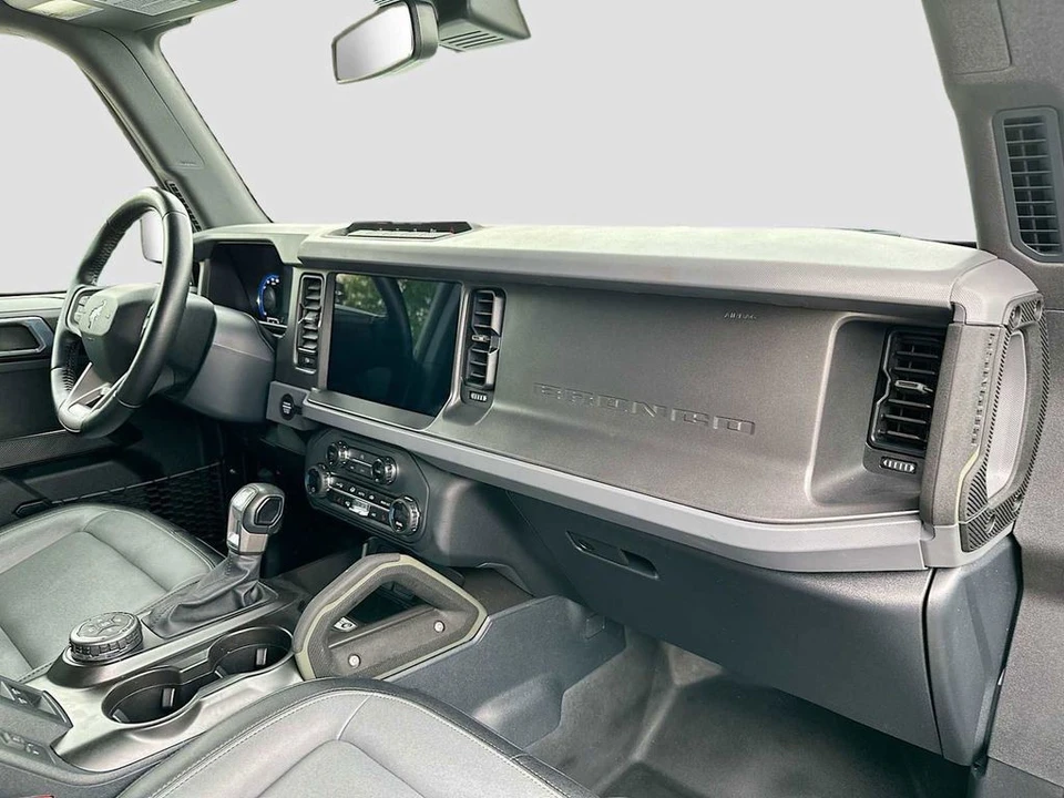 2024 Ford Bronco 6th Gen - Image 16 of 26