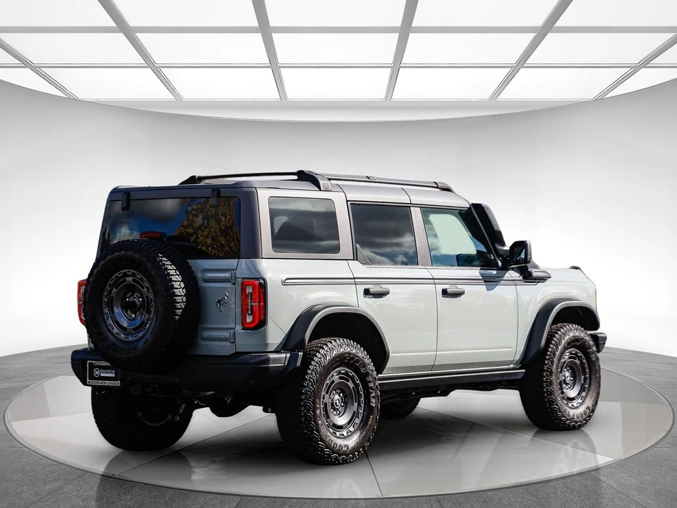 2024 Ford Bronco 6th Gen - Image 4 of 12