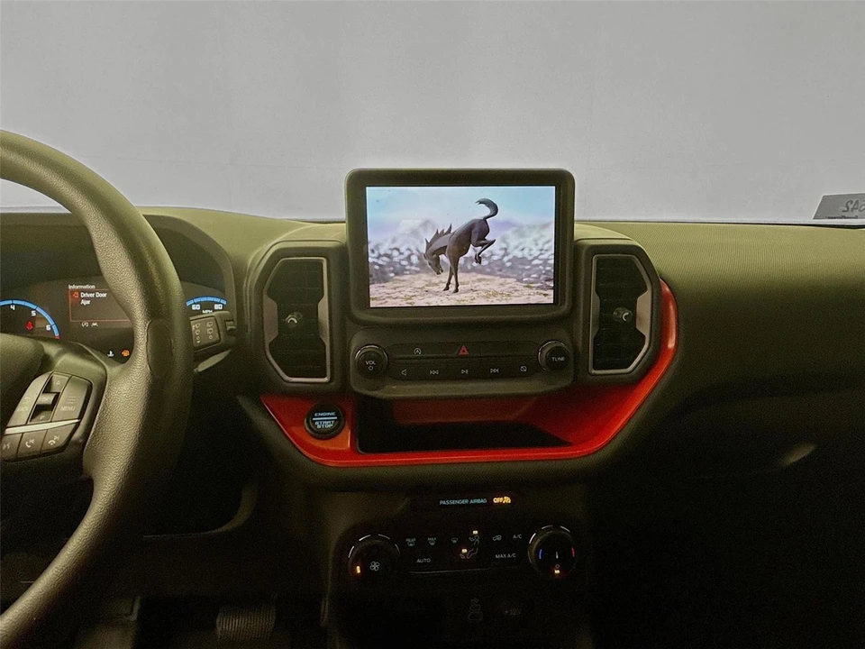 2024 Ford Bronco 6th Gen - Image 15 of 20